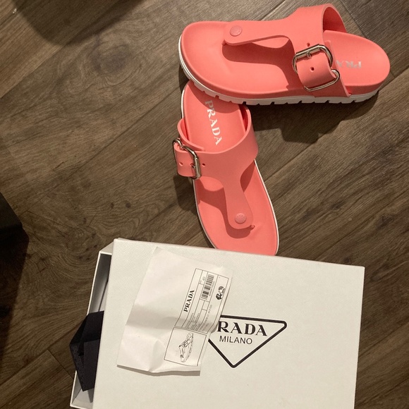 100% Authentic Prada Donna Sandals - Picture 1 of 4